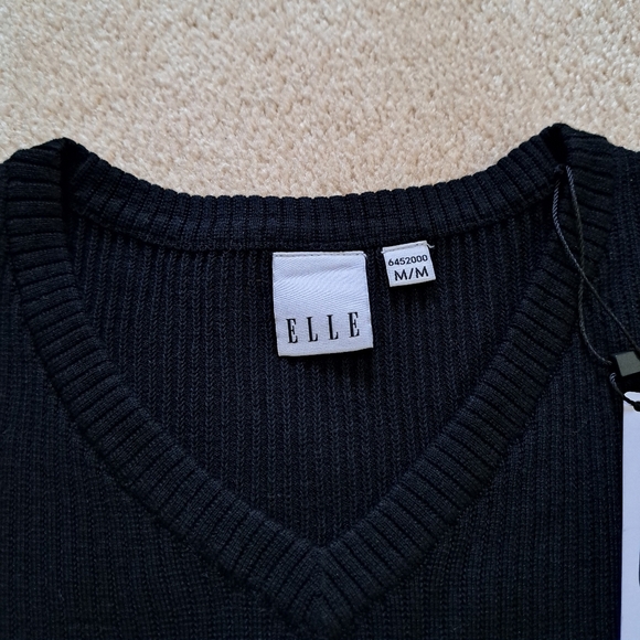 New! Elle Ribbed Knit Sweater Women's Size Medium Black V-neck Top - Picture 7 of 11